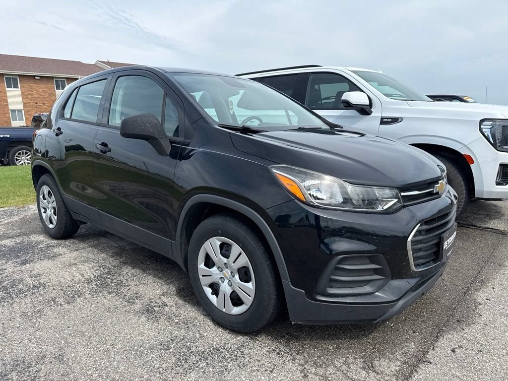 Used 2018 MOSAIC BLACK METALLIC Chevrolet LS image 1