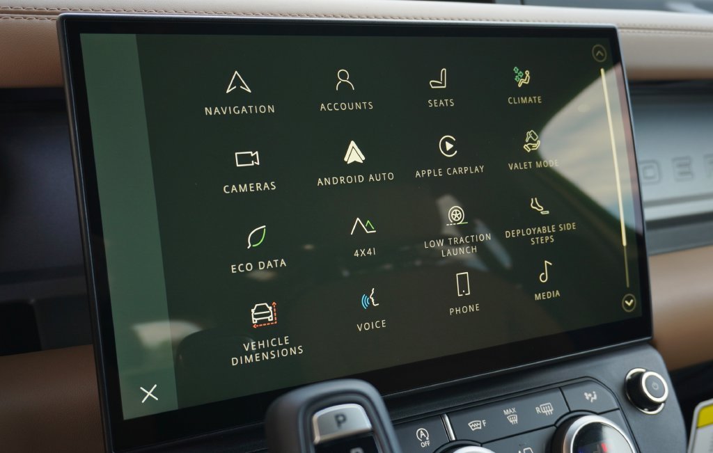 New 2026 Woolstone Green Land Rover X image 20