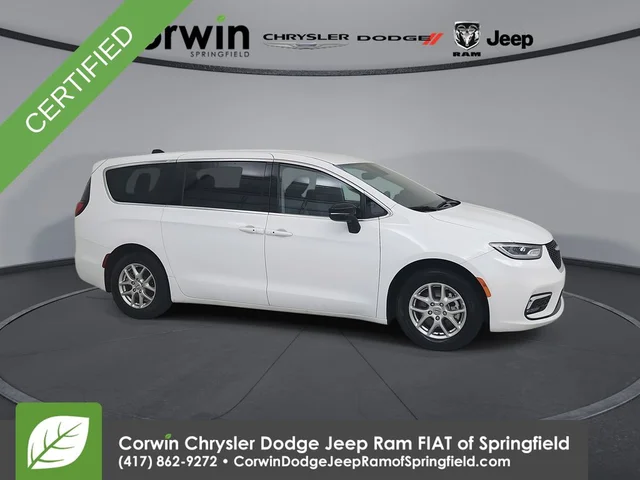 2024 Chrysler Pacifica Touring L