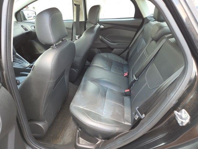 Used 2015 Black Ford SE image 14