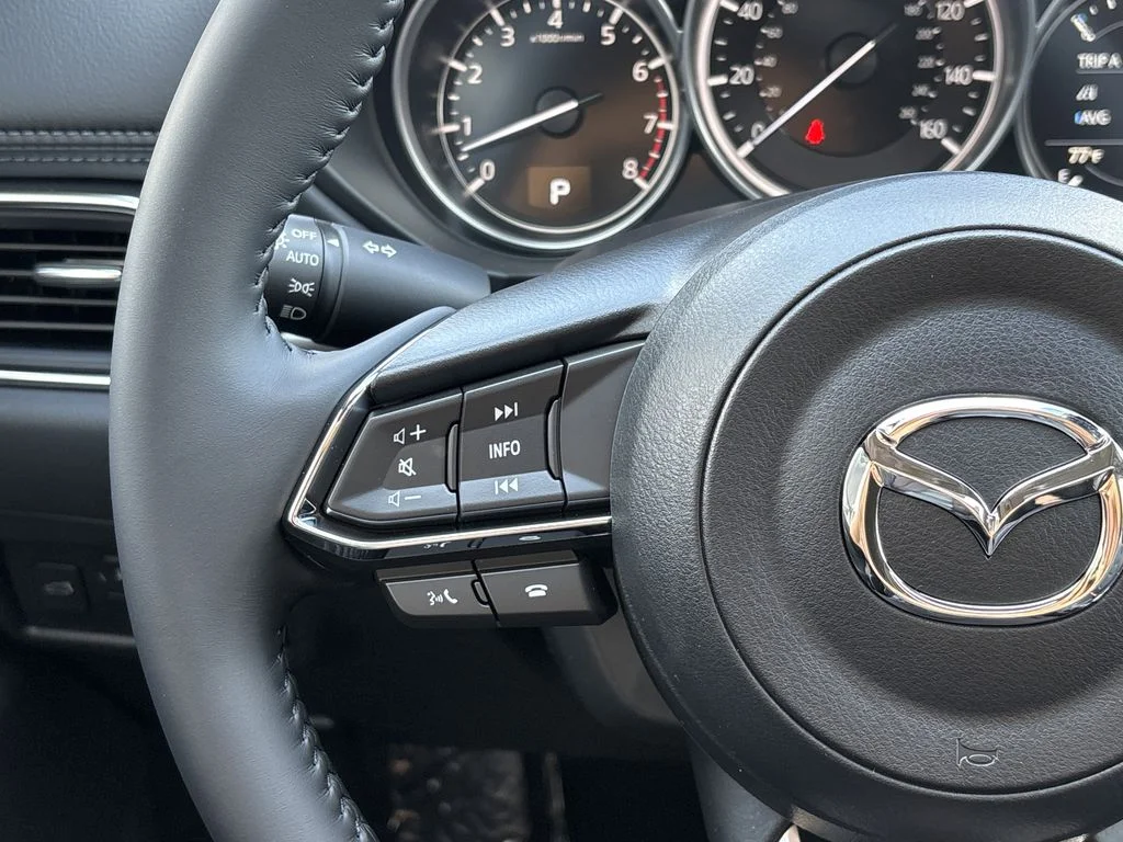 2025 Mazda CX-5 S Preferred package - Photo 18