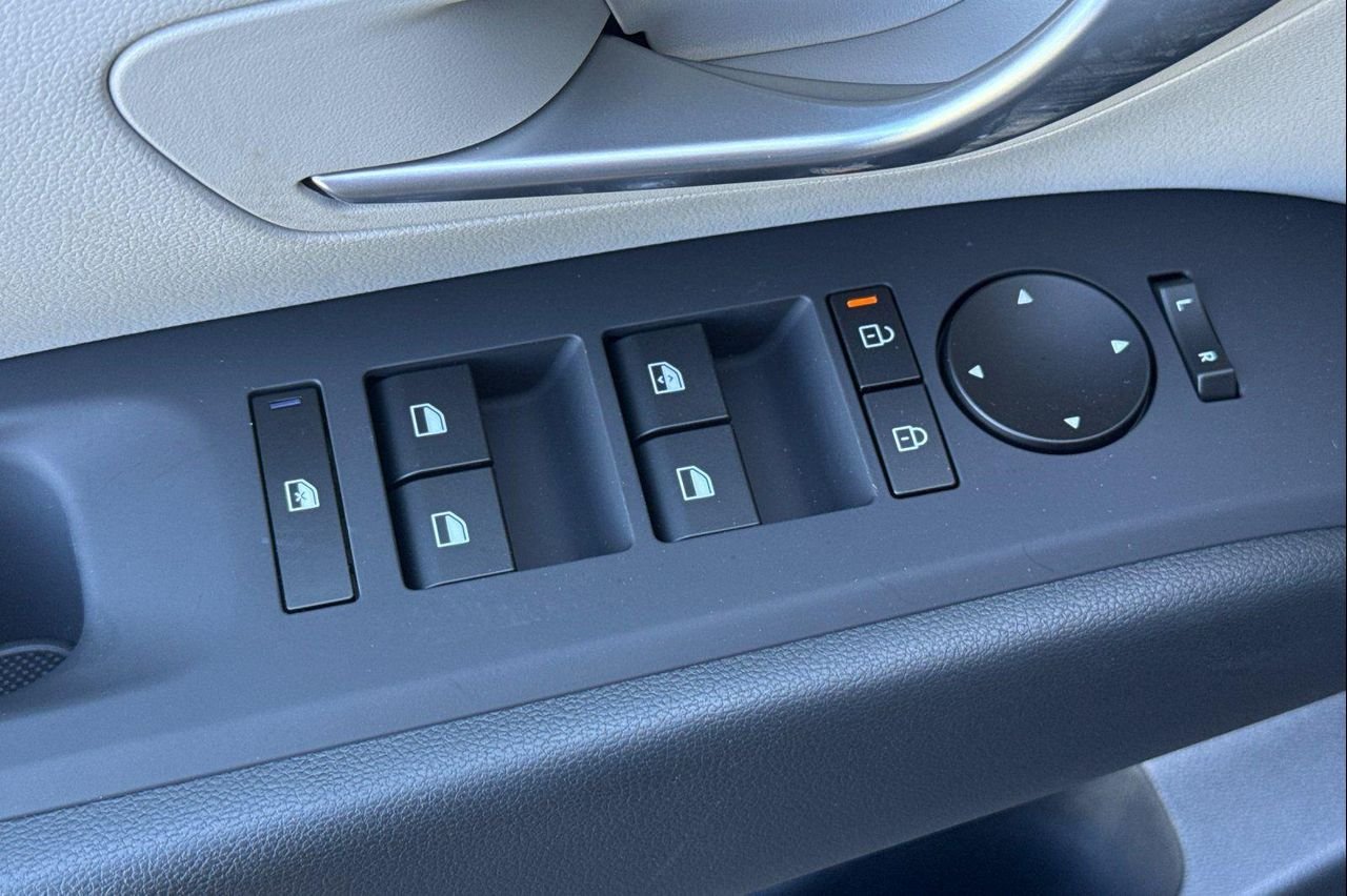 New 2026 Gray Hyundai SE AWD image 12