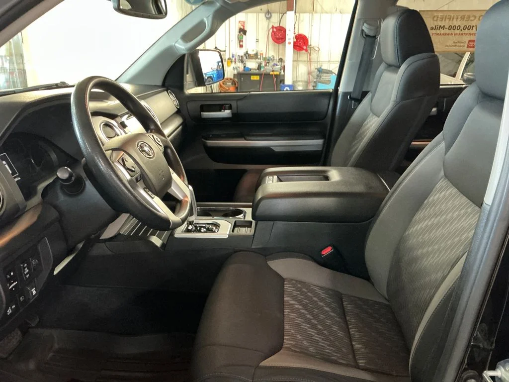 Used 2021 Black Toyota SR5 image 12