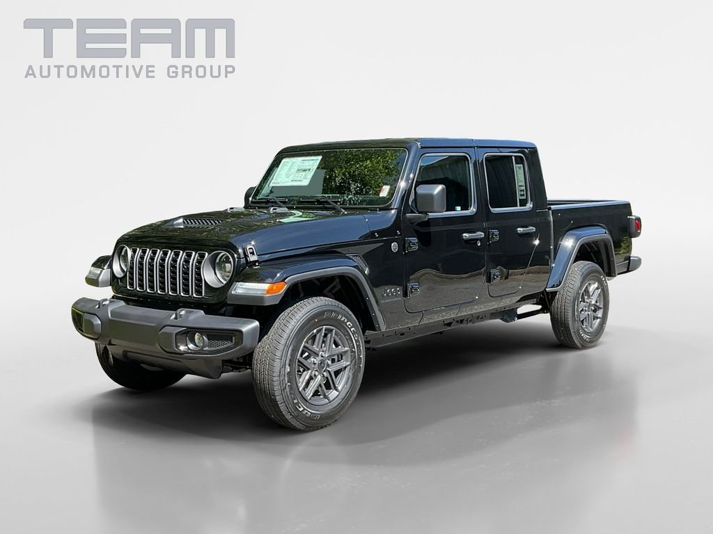 New 2025 Black Clear-Coat Exterior Paint Jeep Sport S image 3