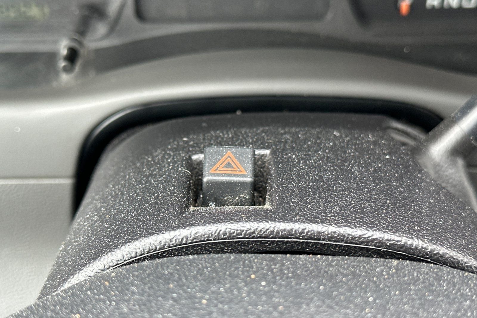 Used 2009 Silver Ford  image 30