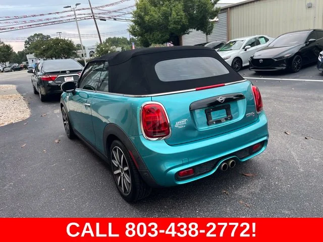 Used 2019 Blue MINI Classic image 29