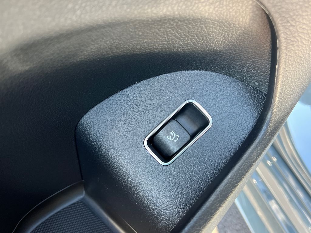 New 2026 MANUFAKTUR Silicon Grey Mercedes-Benz GLS450 image 13