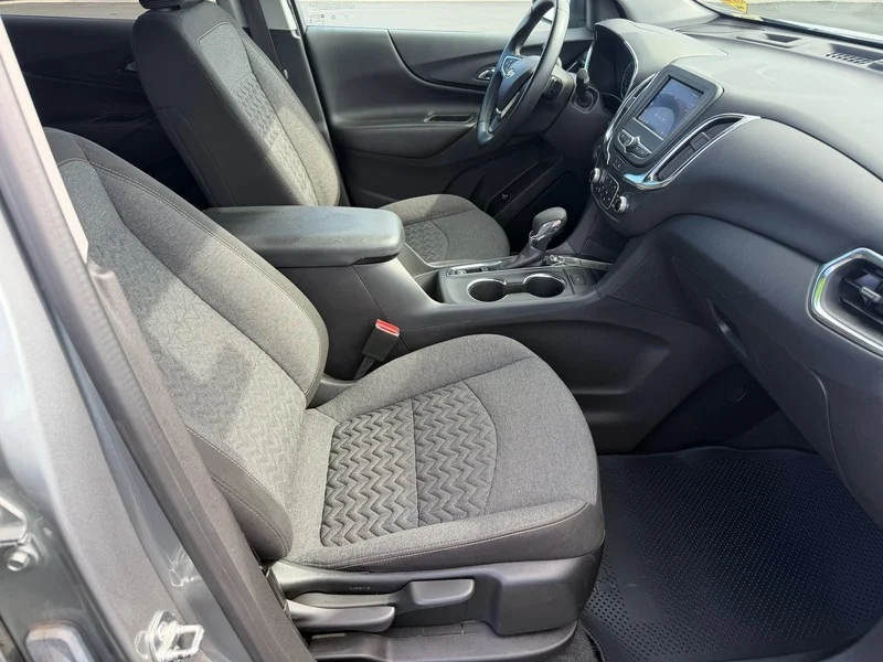 Used 2024 Sterling Gray Metallic Chevrolet LT image 19