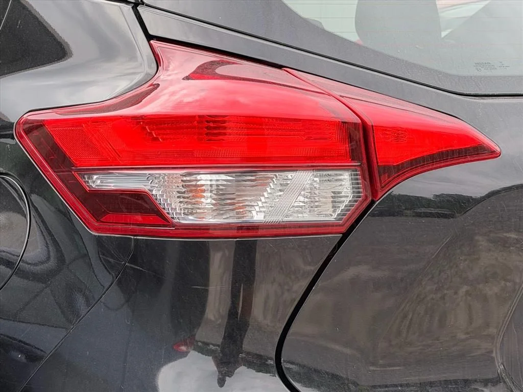 Used 2019 Black Nissan SV image 9