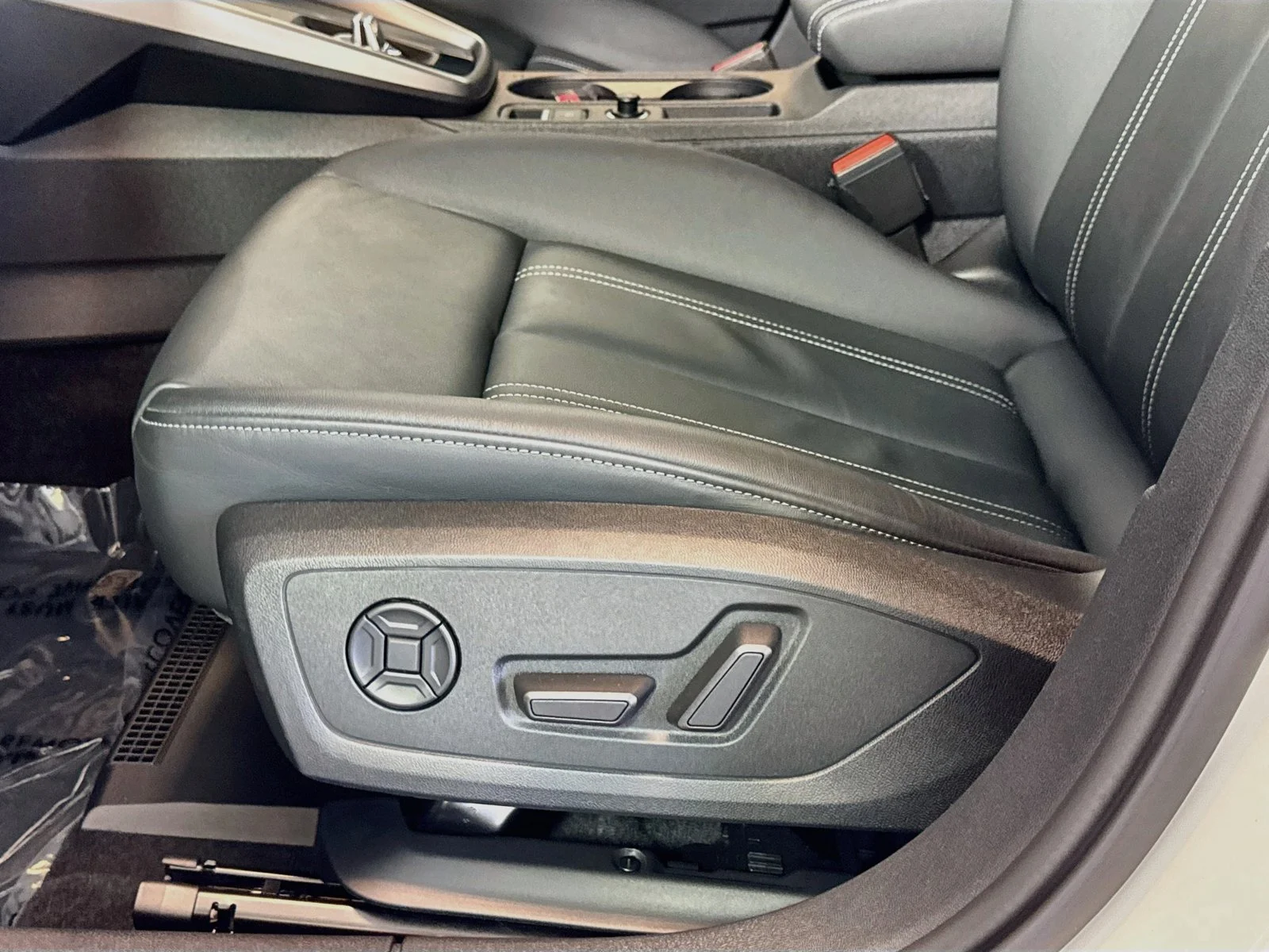 Used 2024 White Audi Premium image 18