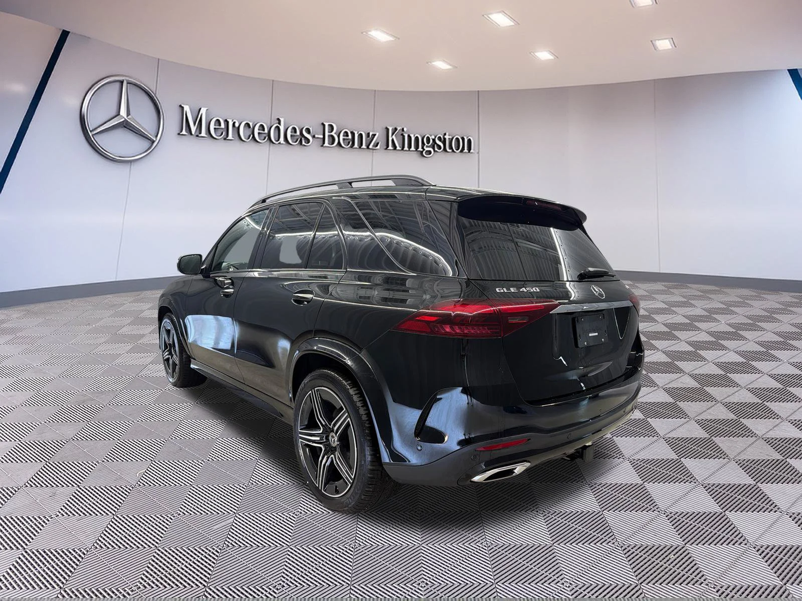 Used 2026 Black Mercedes-Benz GLE 450 image 7
