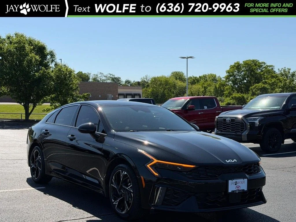 2025 Kia Optima GT-Line AWD's photo