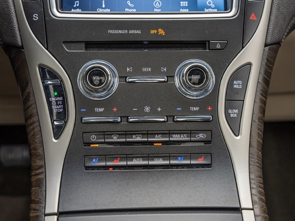 Used 2020 Iced Mocha Lincoln Reserve image 39