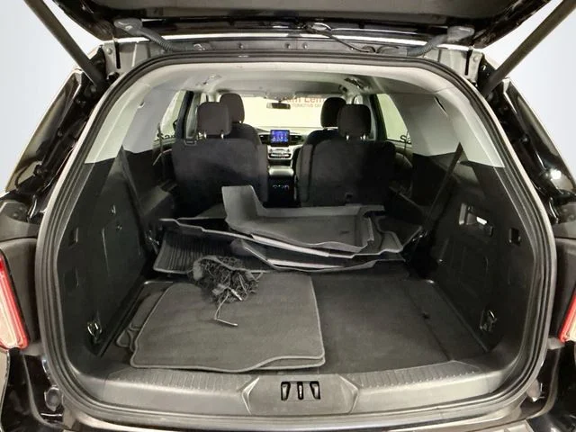 Used 2021 Black Ford XLT image 25