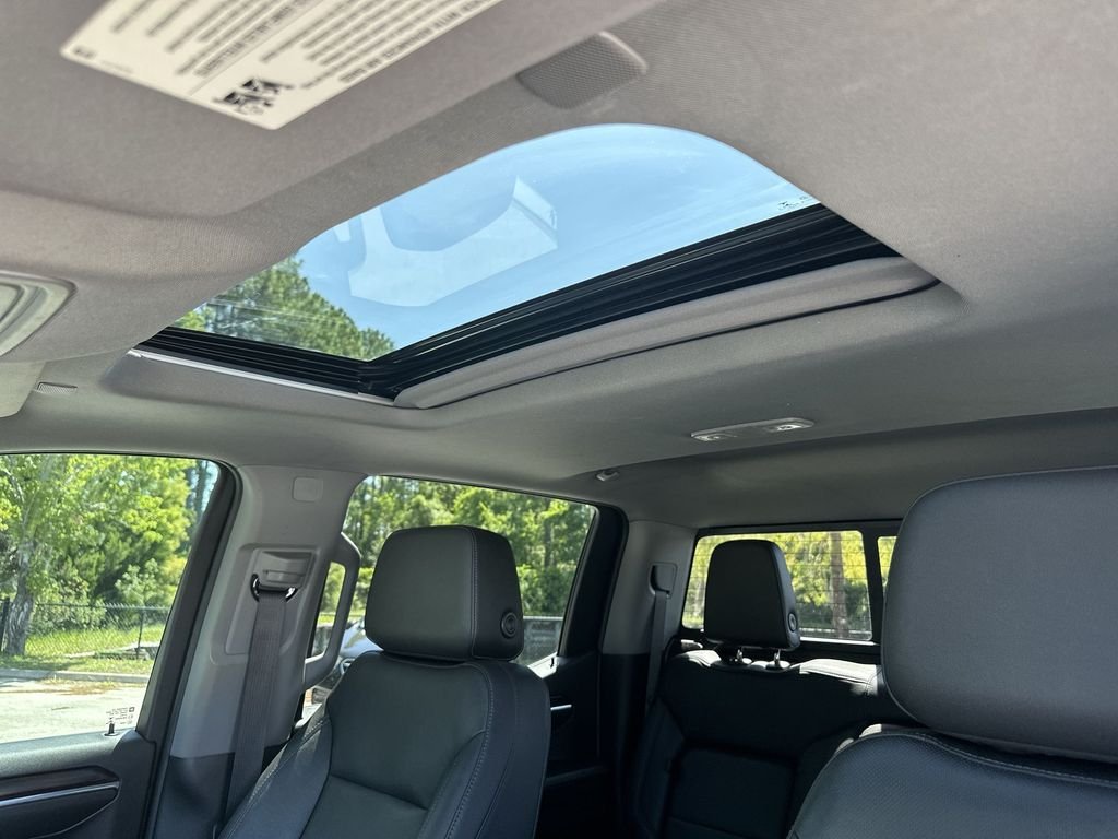 2022 GMC Sierra 1500 SLT - Photo 19