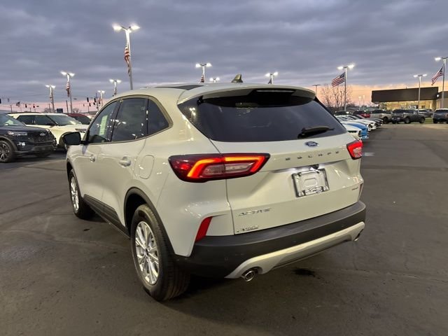 New 2026 Silver Ford Active image 8