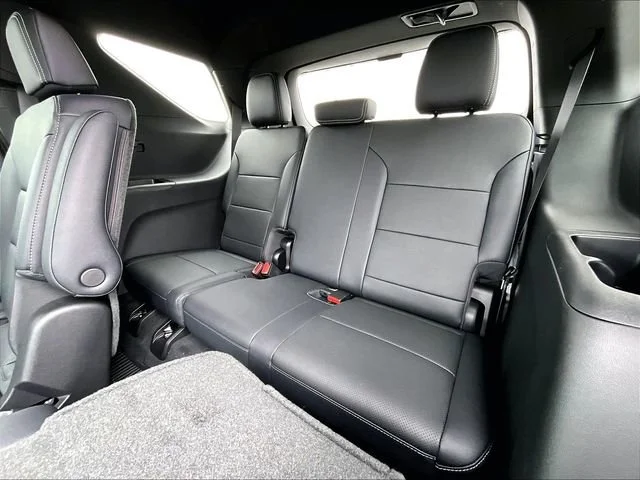 2026 Chevrolet Traverse LT - Photo 27