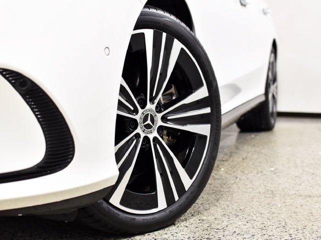 New 2027 Polar White Mercedes-Benz CLA 250+ image 50