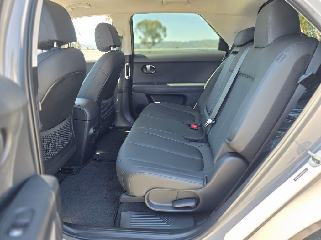 New 2026 Gray Hyundai SEL image 17