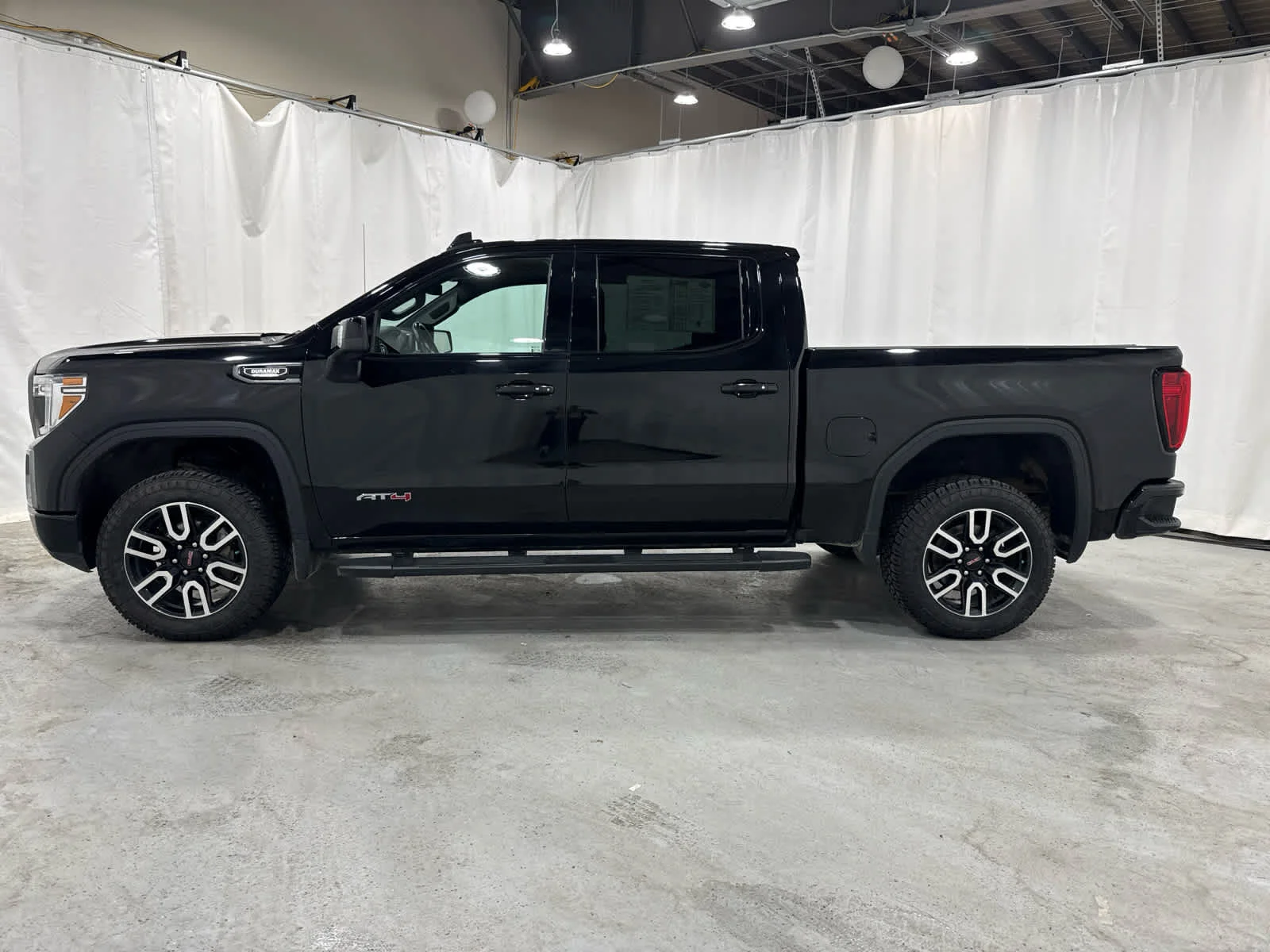 Certified Used 2021 ONYX BLACK GMC AT4 image 2