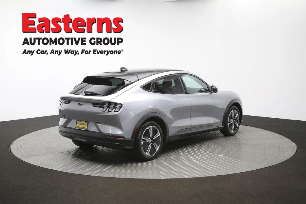 Used 2021 Silver Ford Select image 39