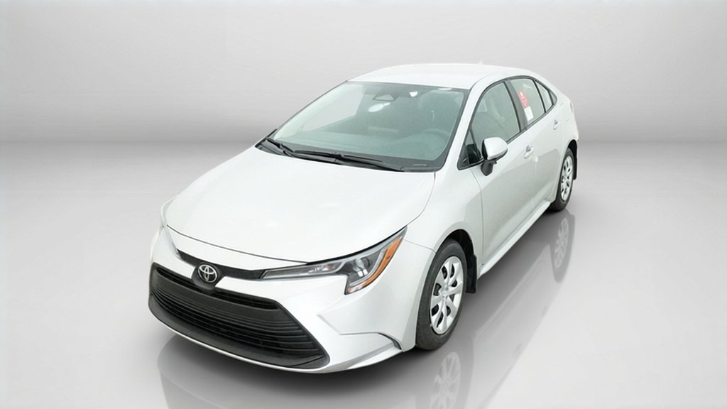 New 2027 Classic Silver Metallic Toyota LE image 10