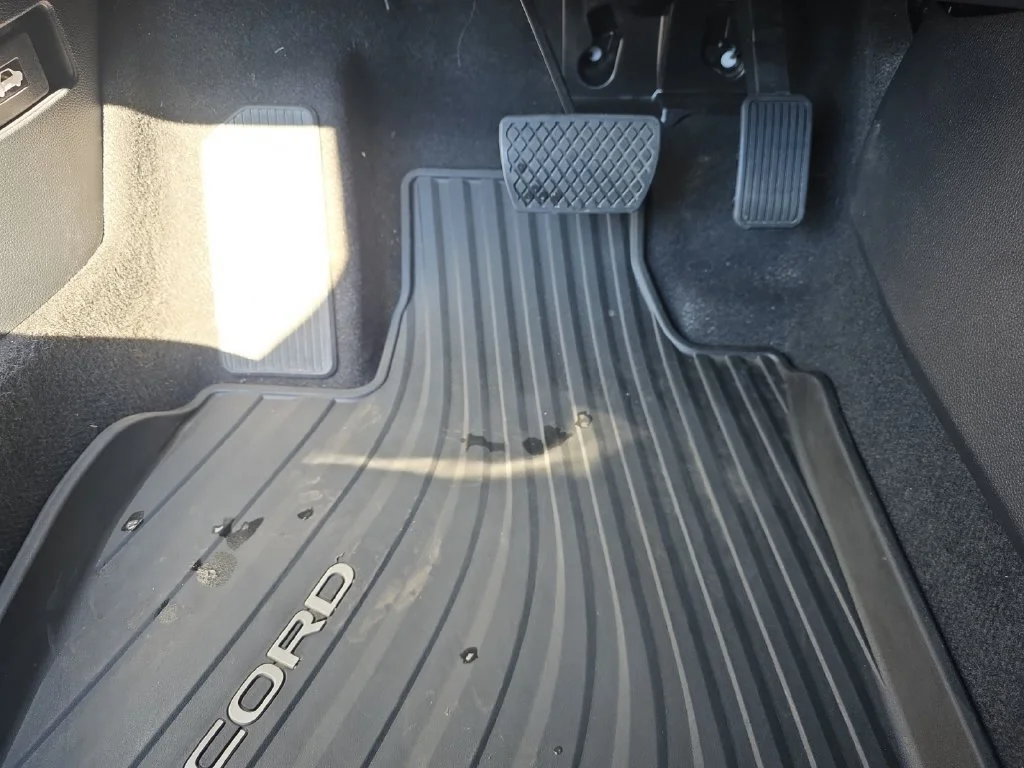 2025 Honda Accord Hybrid EX-L - Photo 43