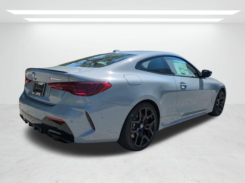 New 2027 Brooklyn Grey Metallic BMW M440i image 4