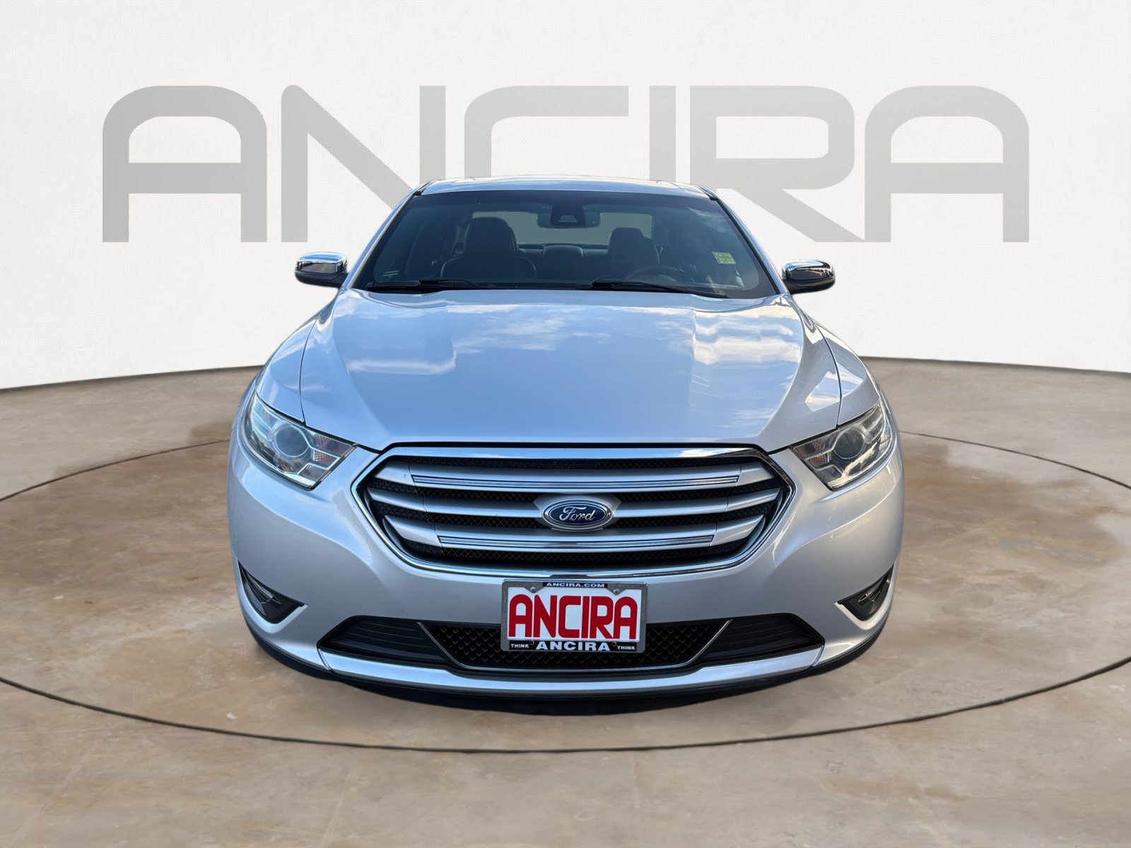 Used 2018 Ingot Silver Ford Limited image 5
