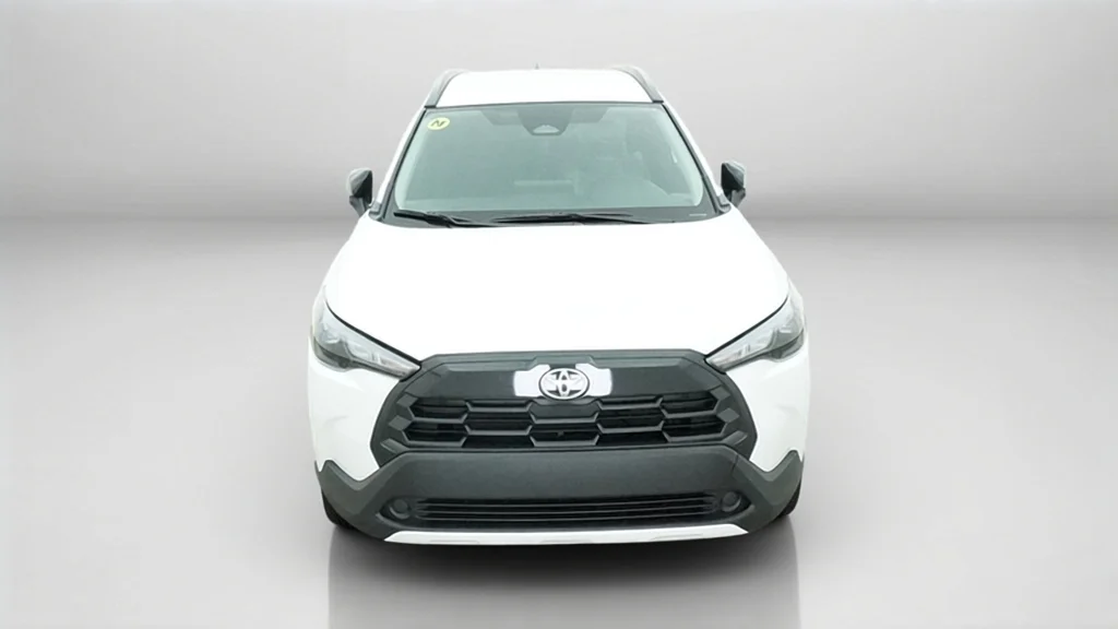 New 2026 Wind Chill Pearl Toyota LE image 16