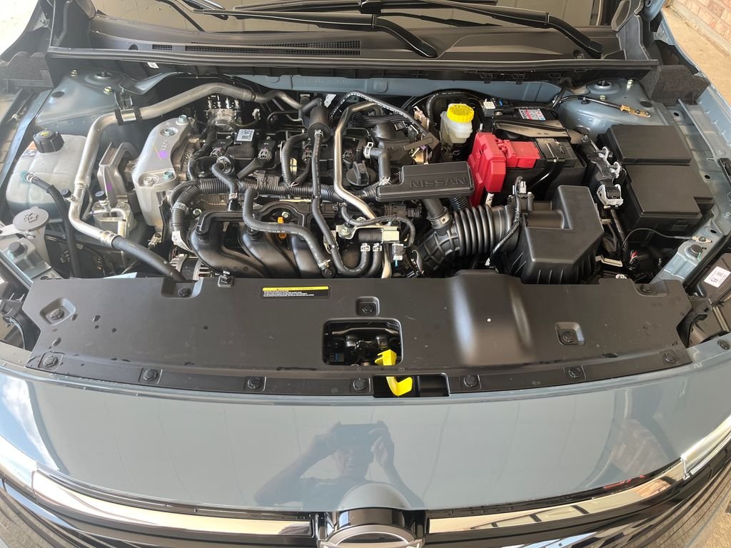 New 2026 Atlantic Gray Metallic / Super Black Two-tone Nissan SR image 26