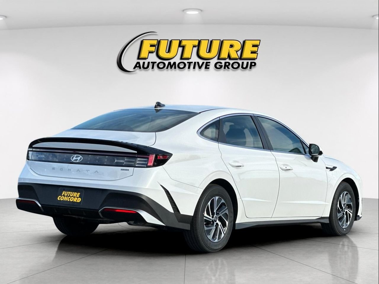 New 2026 White Hyundai Blue image 3