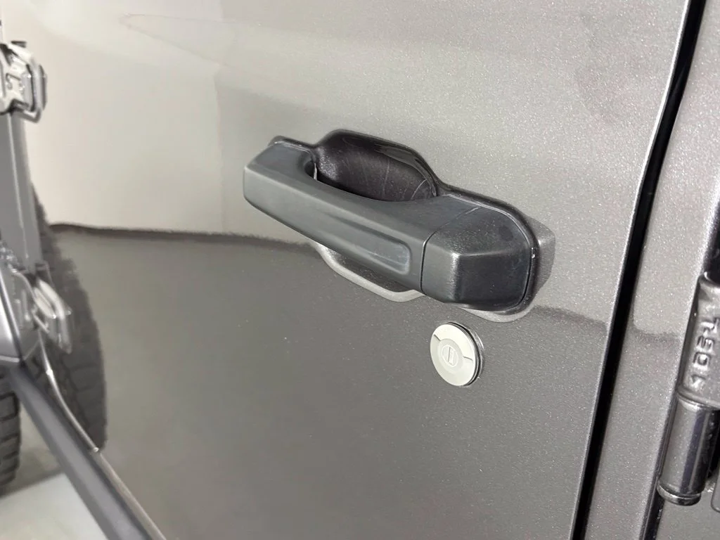 Used 2021 Gray Jeep Unlimited Willys image 12