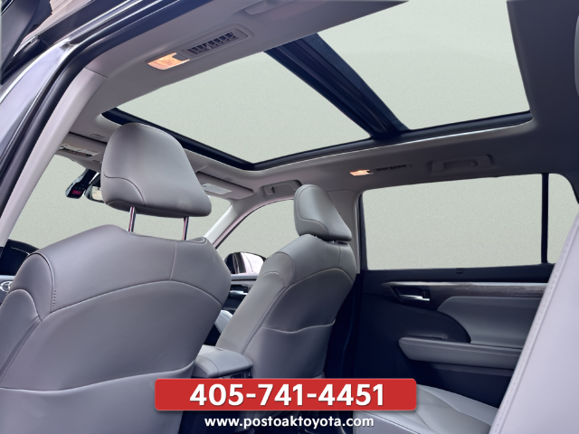 Used 2024 Gray Toyota Platinum image 12