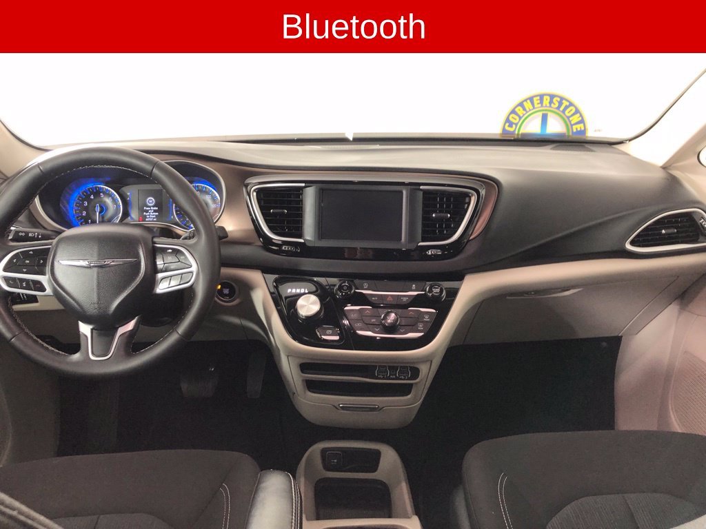 Used 2023 White Chrysler LX image 6