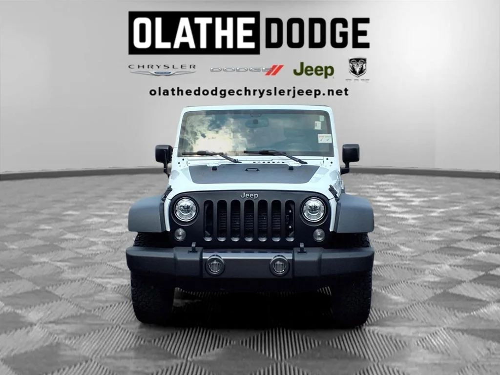 Used 2017 White Jeep Sport image 31