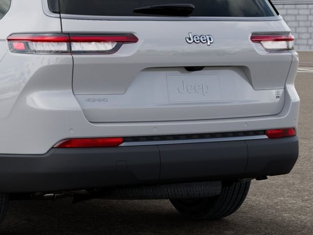 New 2026 Bright White Clear-Coat Exterior Paint Jeep  image 14