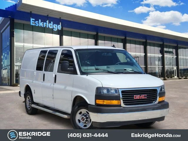 2022 GMC Savana Cargo