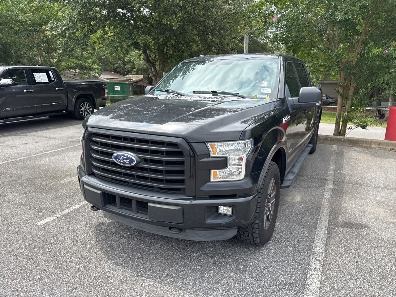 2015 Ford F-150 XLT 4x4 SuperCrew 145-in's photo