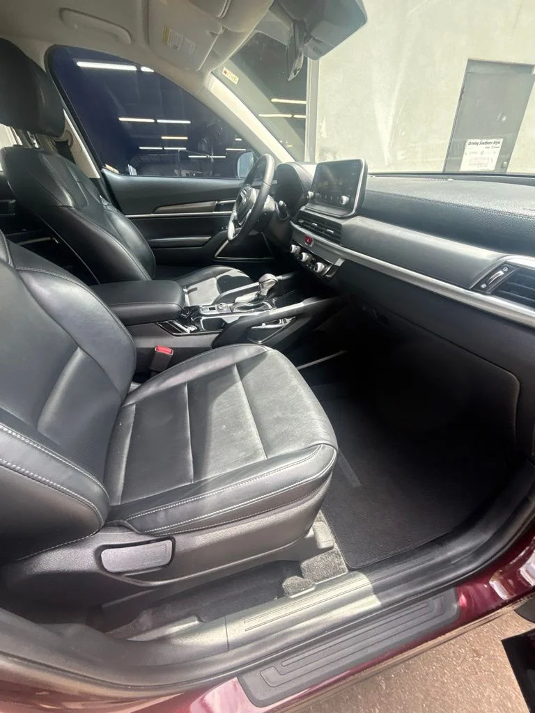 Used 2021 Purple Kia LX image 25