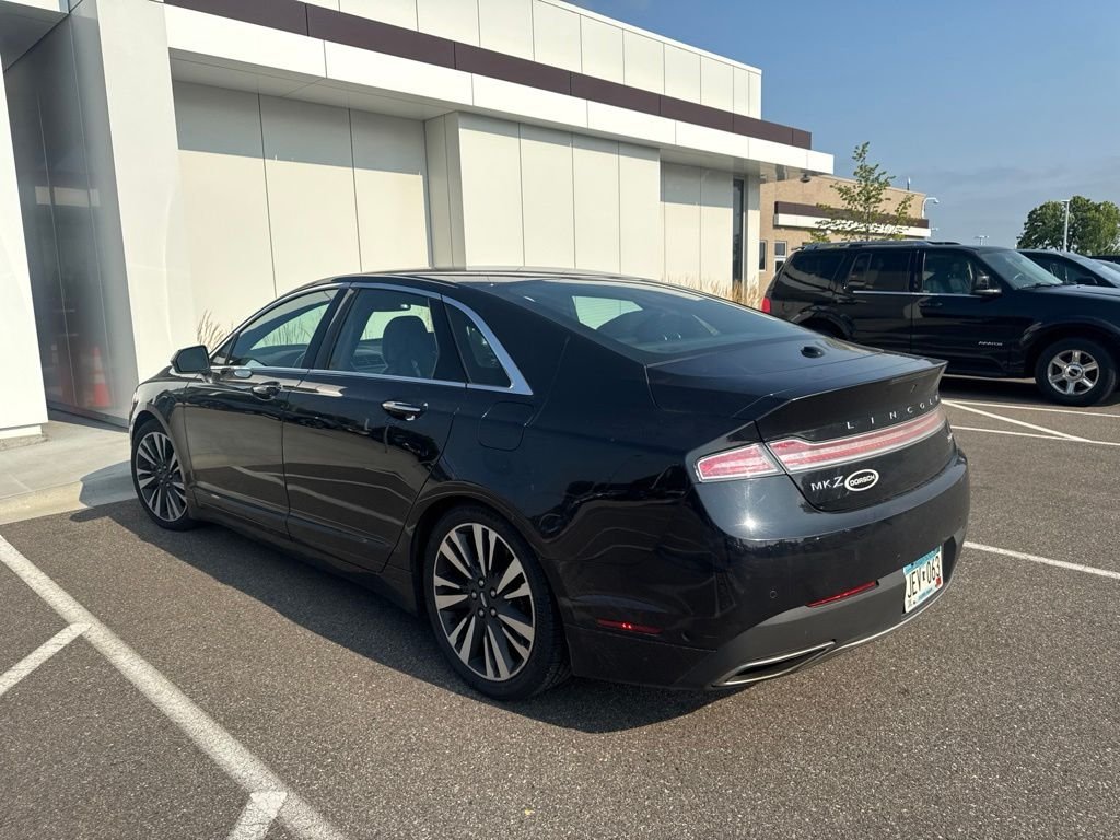 Used 2019 Black Lincoln Reserve image 3