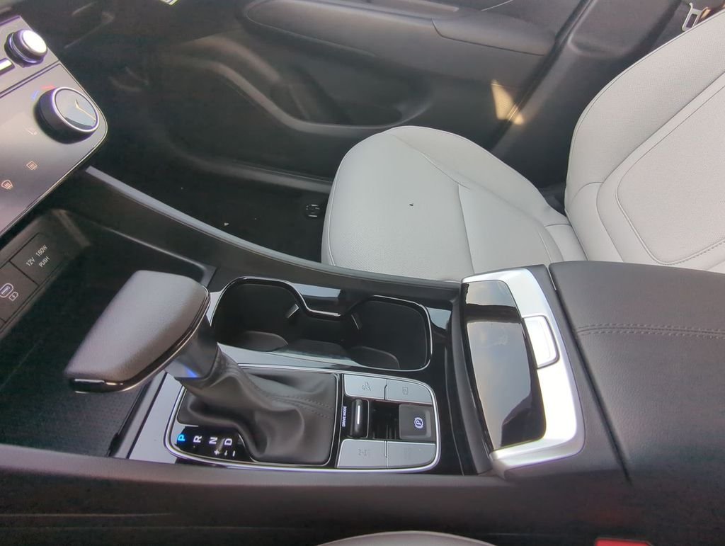 New 2026 Gray Hyundai SEL image 21