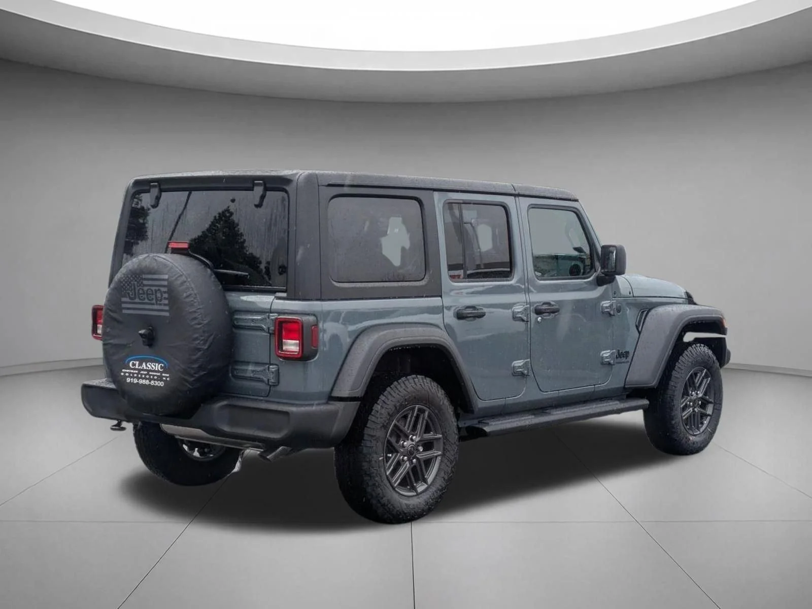 New 2025 Anvil Clear-Coat Exterior Paint Jeep Sport S image 5