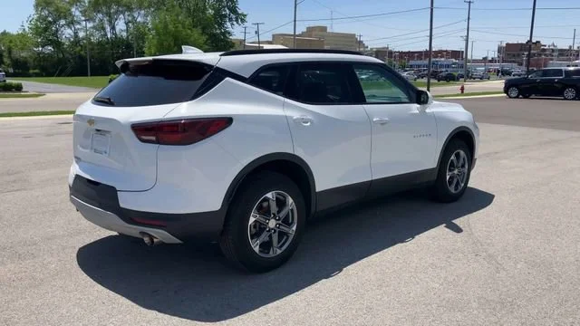 2024 Chevrolet Blazer 2LT - Photo 8