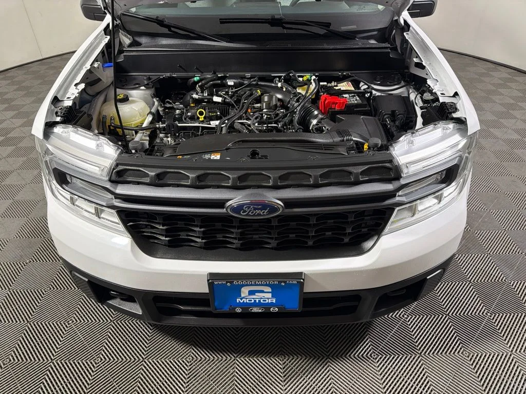 Used 2024 White Ford XLT image 26