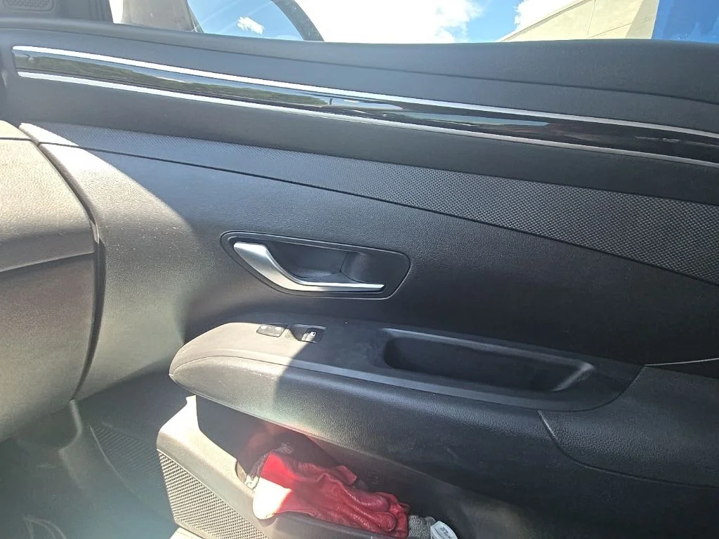 Used 2024 Silver Hyundai SEL image 19