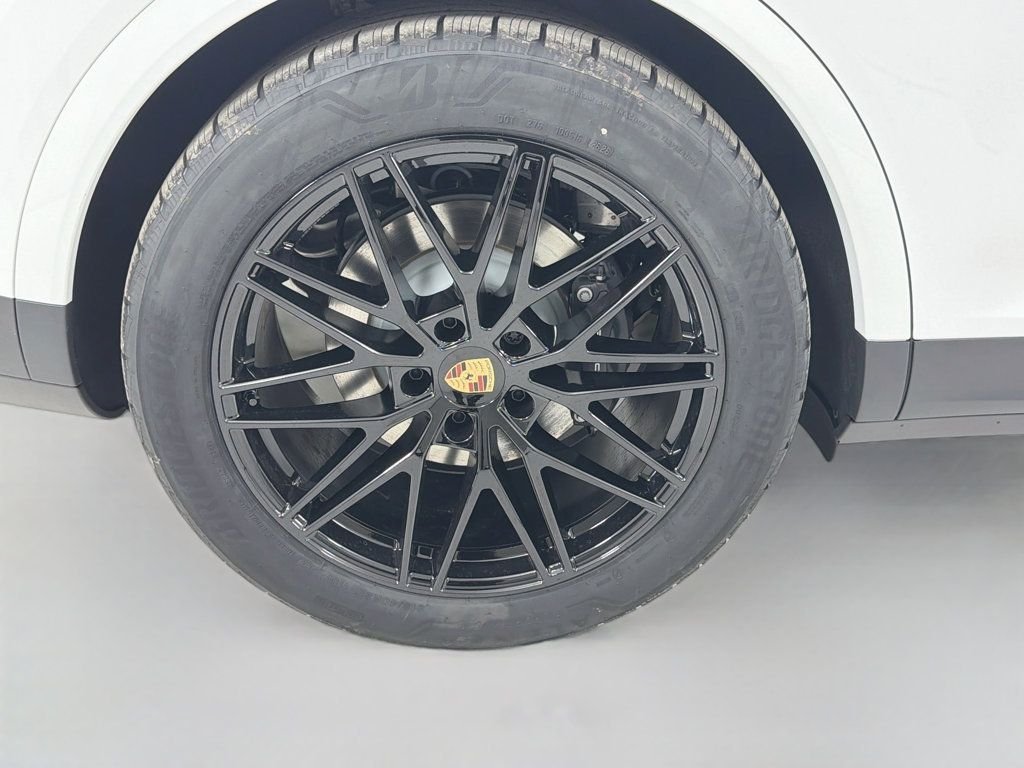 New 2026 White Porsche E-Hybrid AWD image 34