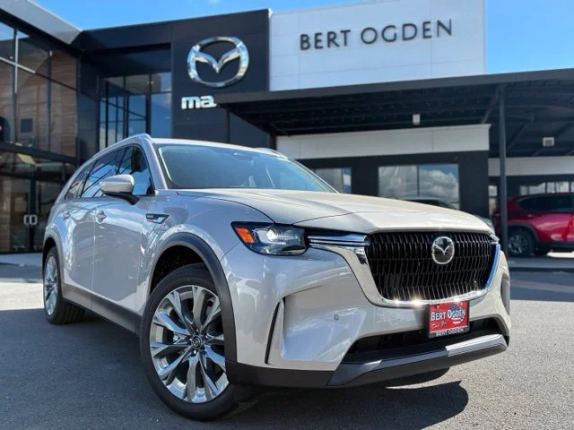 New 2026 Platinum Quartz Metallic Mazda 3.3 Turbo Preferred AWD image 1