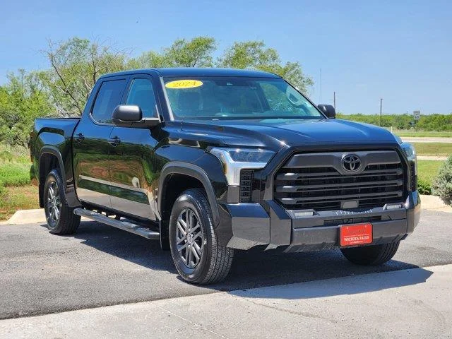 Used 2024 Midnight Black Toyota SR5 (A10) 4x2 CrewMax 5.5 ft. box 145.7 in. WB image 3