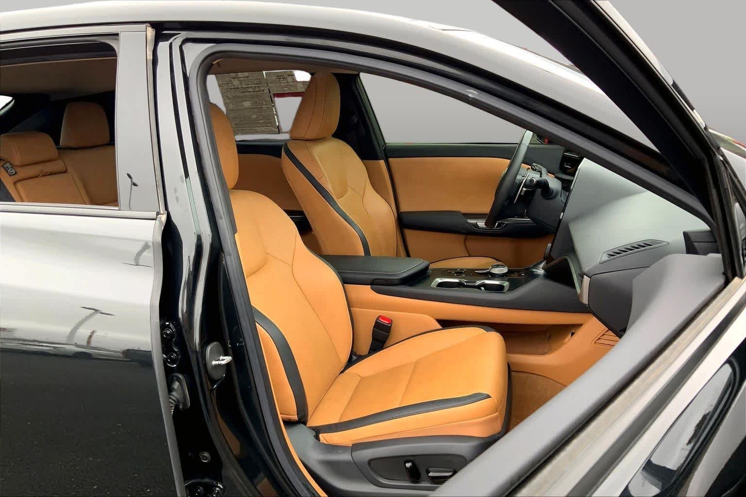 Used 2024 Caviar Lexus Premium image 8